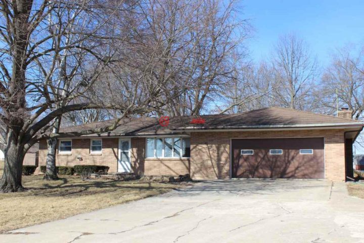 美国爱荷华州fairbank3卧2卫的房产